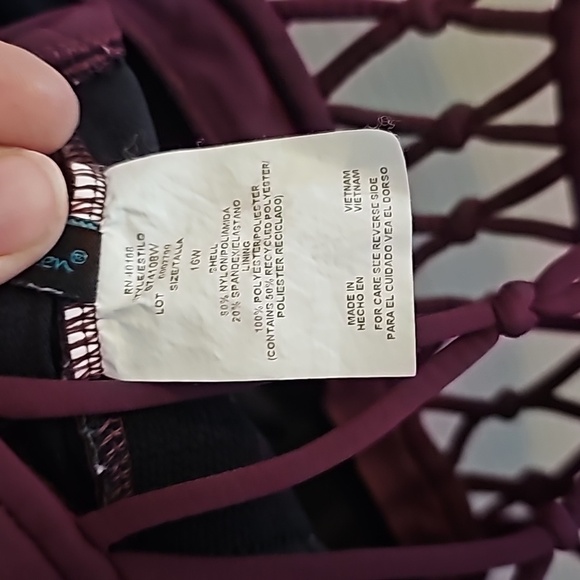 Aqua green 16w burgundy one piece swim suit laced in the front and back - Picture 4 of 4